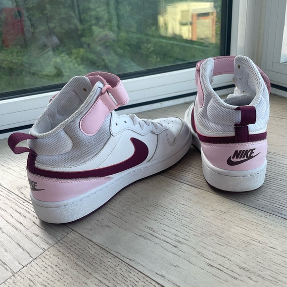 Nike dunks mid size 6Y pink! - Picture 6 of 9